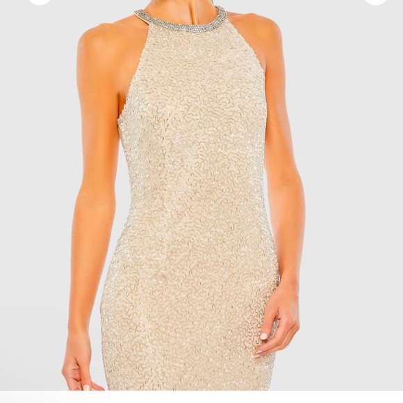 NWT Mac Duggal Beige Beaded Sleeveless High Neck Column Gown 12 - Picture 4 of 9